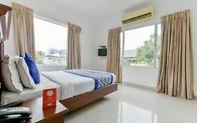 Hotel Centre Point Kochi